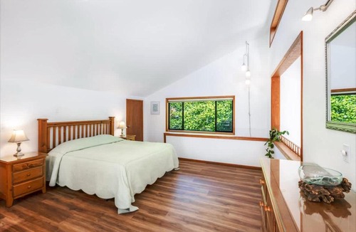 Brinnon House | 4BR Waterfront Home with Beach Access and Views