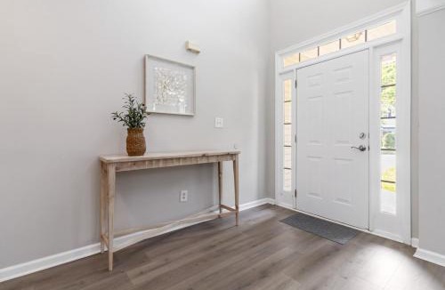 Duluth House | 5-Bed Gem Close to Duluth Fun Sleeps 16