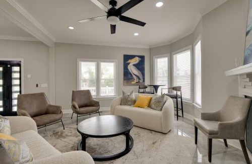 Walbrook House | 5 Mi to Inner Harbor: Expansive Family Getaway
