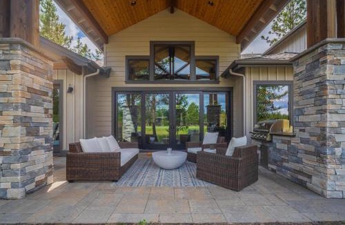 Sunriver House | 56700 Dancing Rock Loop