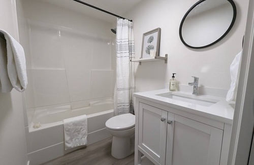 Kamloops Apartment | 90 Day+ Studio Basement Suite
