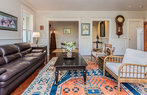 Victoria House | A quiet setting away from it all