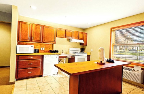 Lake Harmony Condo | Accessible Lake Harmony Condo – Single-Level Comfort, Sleeps 6