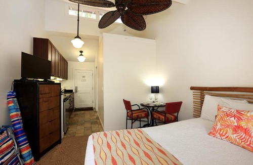 Historic Lahaina Front Street House | Aina Nalu F201 Top Floor, Hawaiian Hideaway in the Heart