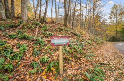 Boone House | Algonquin Cottage