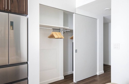 Downtown Seattle Apartment | Amazing First Hill Studio w/Gym & Coworking, by Blueground