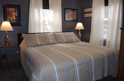 Maryland House | American Eagle, Recent renovation, hot tub, fire pit, game room