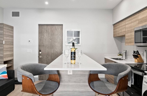 Vernon Condo | Beachside, cozy studio