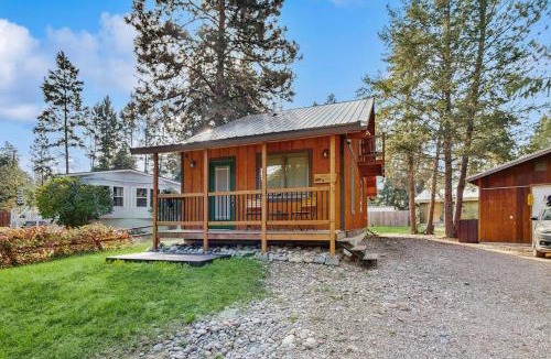 Woods Bay House | Bear Chalet