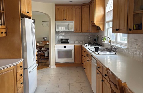 Philipstown House | Beautiful Light-Filled Home In Charming Historic Cold Spring