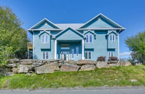 Beech Mountain House | Beech Mtn Views, Next to Ski Resort: Home w/Decks