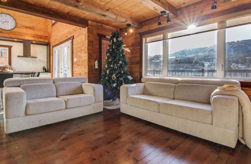 Saint-David-de-Falardeau House | Bellevue | Tavata Chalets | Valinouët