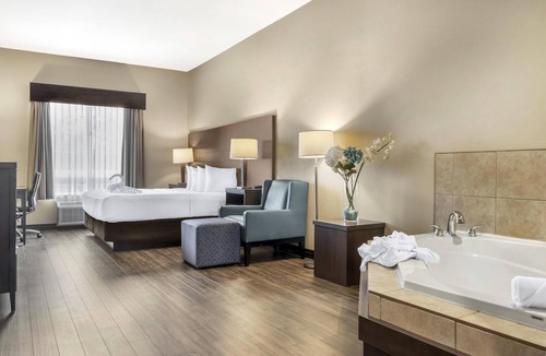 Saint John Hotel | Best Western Plus Saint John Hotel & Suites