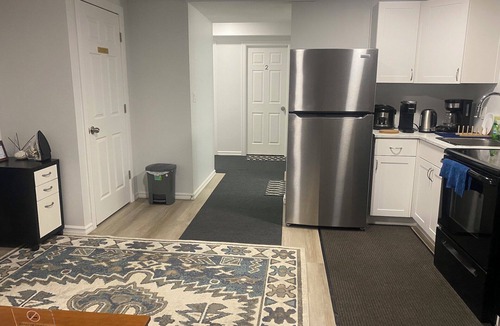 Southeast Edmonton Bed & Breakfast | Blue Kuti B&B