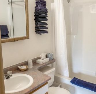 Blue River Hotel | Blue River Motel