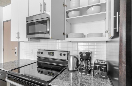 West Loop Gate Apartment | Blueground | West Loop Gate, pool, nr Union Station