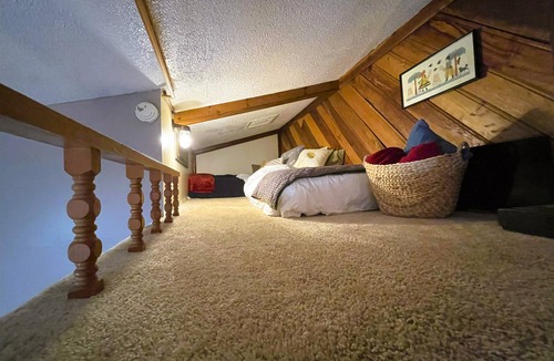 McGregor Hotel | Bluffside Chalet Suite