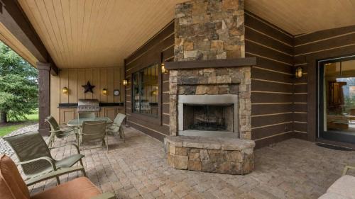 McCall House | BOTHR Steelhead