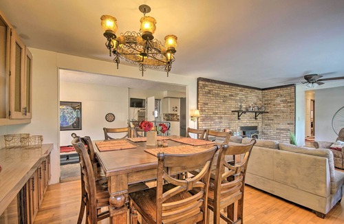 Turners House | Bright Springfield Home: Walk to Nature Center!