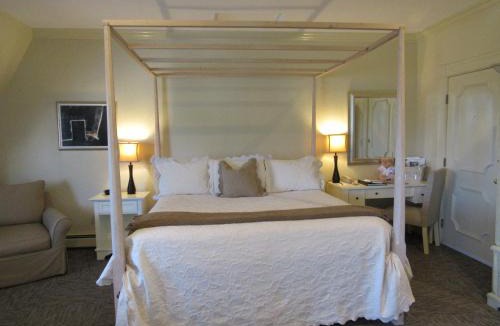 Downtown Hotel | Carter House Inns