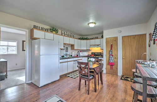 Cody Apartment | 'Cedar Mountain Hideout' By Cody Night Rodeo!