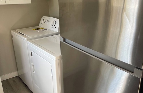 Avon House | Charming 2-bedroom duplex in fabulous Avon with WiFi, AC