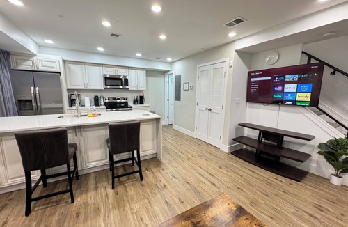 Washington House | Charming 2BR DC Home with Private Parking