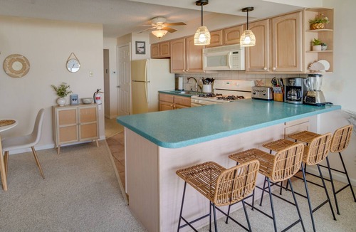 Brigantine Condo | Charming Brigantine Condo Rental: Steps to Beach!
