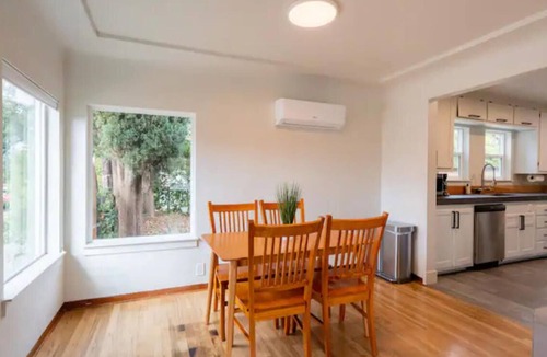 Downtown House | Charming downtown home - bike trail + river + coffee!