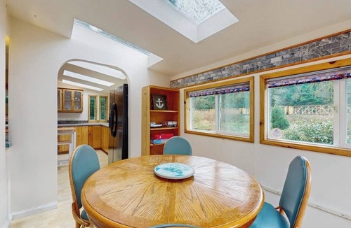 Mapleton House | Charming home on the Siuslaw River with a fire pit, WiFi, & W&D
