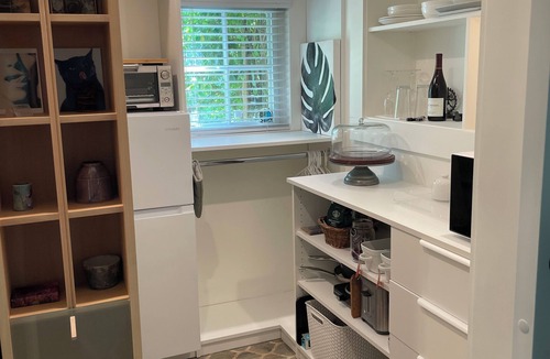 Southwest Coconut Grove Apartment | Charming studio with WiFi and AC in lovely Miami