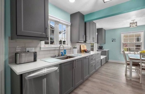 Wallingford House | Charming Wallingford Home: Walking Distance to UW!