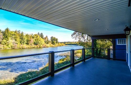 Campbell River Hotel | Chateau Riverside