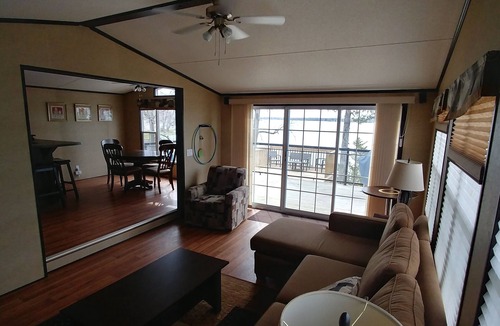 Cherry Valley Cottage | Cherry Beach Cottage - Sandbanks Cottage Rental