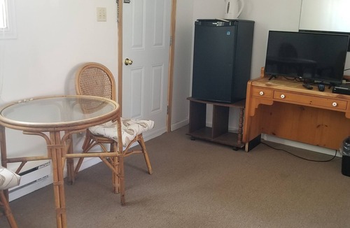 Edgetts Landing Cottage | Chocolate River Cottages - Chocolate River 1 Bedroom Cottage #6