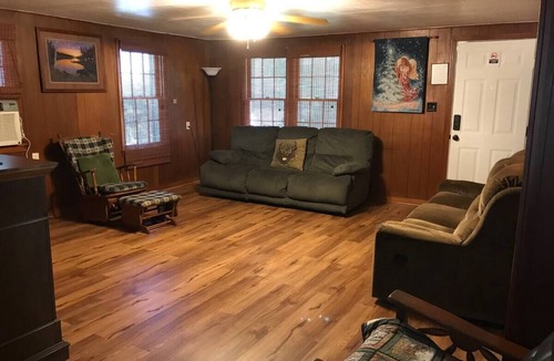 Jasper House | Christopher's cottage