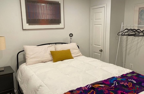 Park View Apartment | Close to Everything Comfortable English Basement Apartment