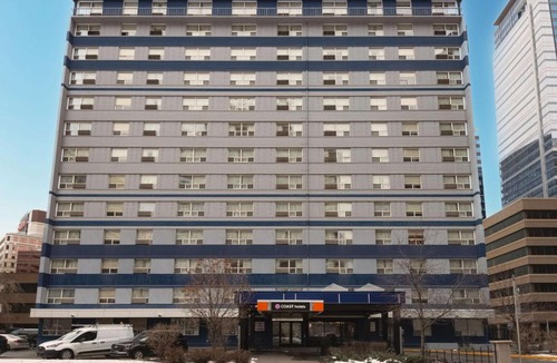 Downtown Calgary Hotel | Coast Calgary Downtown Hotel & Suites by APA