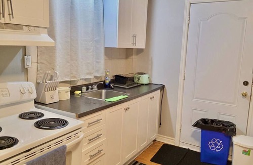 Laval Apartment | Comfortable 2-bedroom Apartment in Laval, 2 Parking Spaces, Optional Car Ren