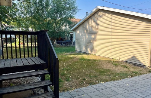 Cedar Rapids House | Comfortable Home Away From Home