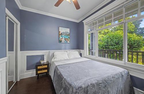 Hastings House | Comfy & Spacious 5BR Home in Vancouver for Groups
