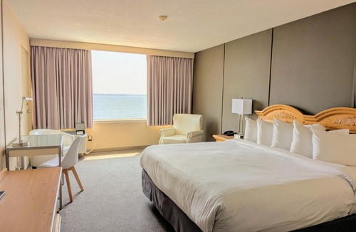 Kingston Hotel | Confederation Place Hotel