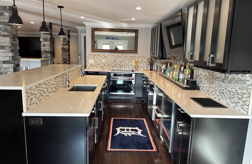 Cornelius House | Cornelius Lakefront, private pool, spa, game room and outdoor kitchen.
