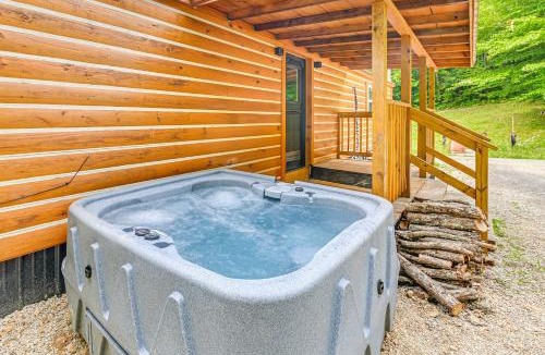 Campton House | Covered Deck & Hot Tub: Cozy Retreat in Campton!