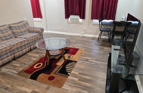 Silverton Apartment | Cozy-One