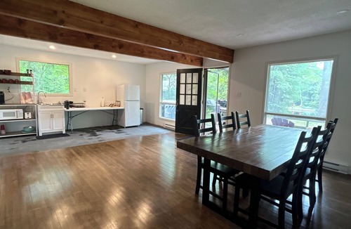 Bracebridge Cabin | Cozy River Side Cabin