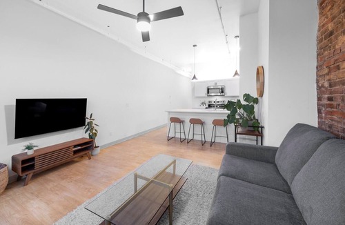 Duluth Apartment | Craft District Apt w/Gym & Coffee Shop 225