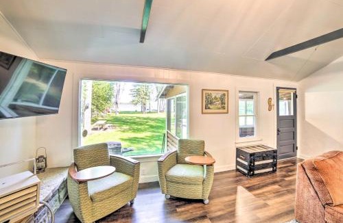Crivitz House | Crivitz Lakefront Escape w/Boat Dock & Slip!