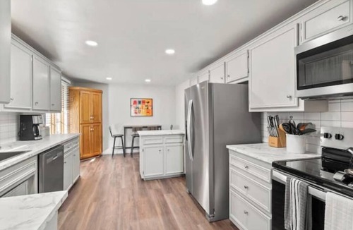 Ashwaubenon House | Curlys Backyard - Premier Location! Lambeau GB