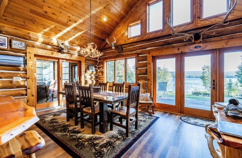 Mellen Cabin | Custom Waterfront full Log Home State Licensed